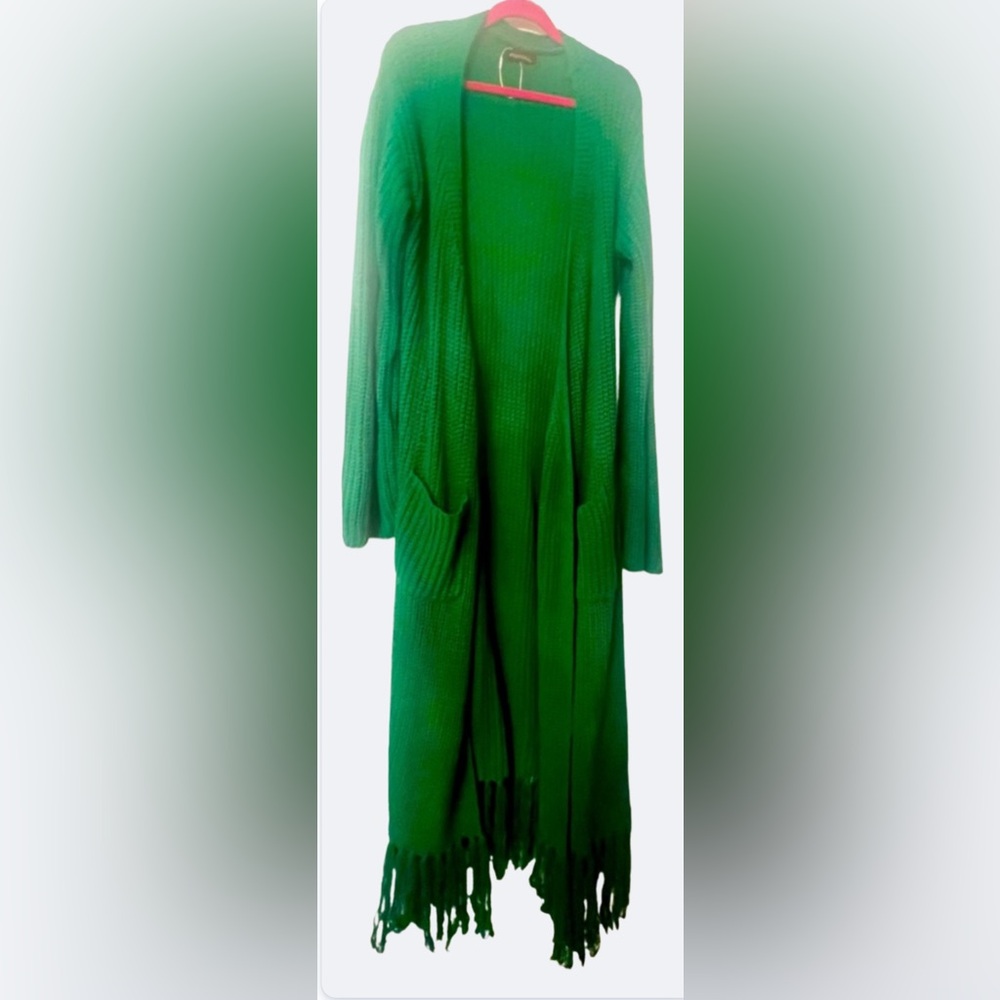 Elegant Green Ribbed Knit Dress